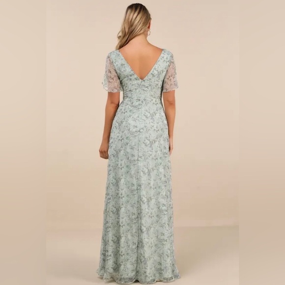 Lulu’s Dreamiest Desires Sage Green Floral Flutter Sleeve Maxi Dress - Picture 3 of 10